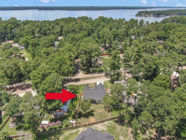 15658 Corinthian Way, Willis, TX 77318