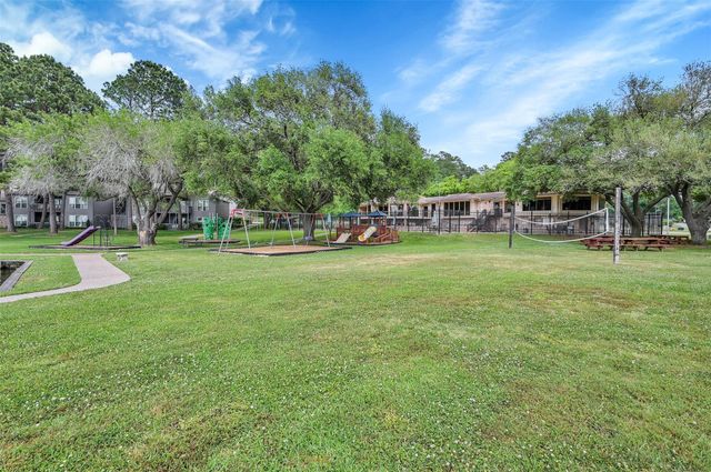 15658 Corinthian Way, Willis, TX 77318