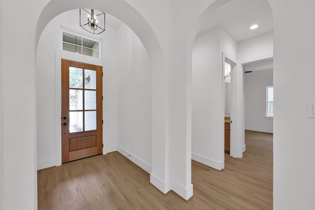 15658 Corinthian Way, Willis, TX 77318