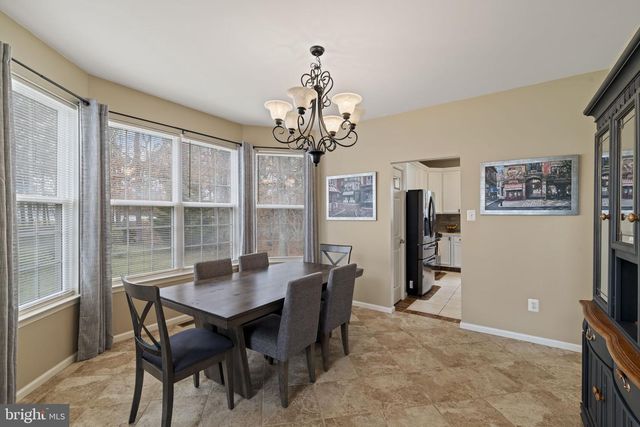 42 CRANBERRY DR, Mays Landing, NJ 08330