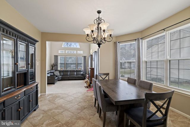 42 CRANBERRY DR, Mays Landing, NJ 08330