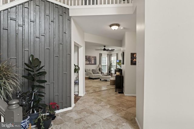 42 CRANBERRY DR, Mays Landing, NJ 08330