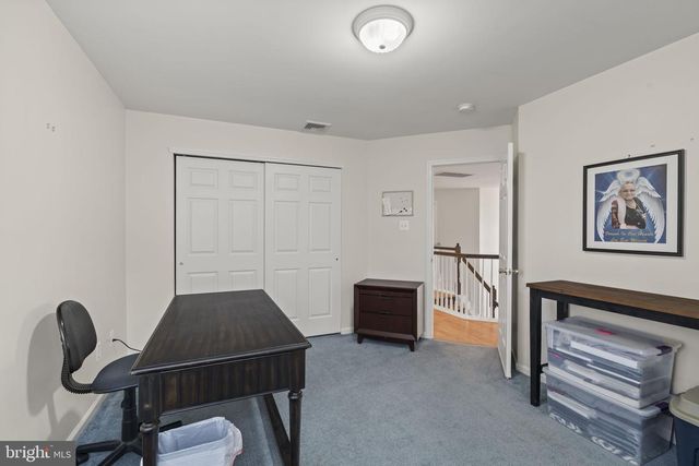 42 CRANBERRY DR, Mays Landing, NJ 08330