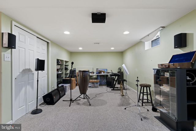 42 CRANBERRY DR, Mays Landing, NJ 08330