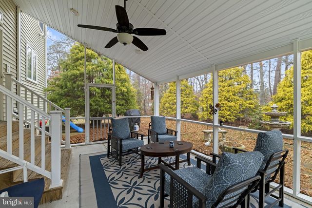 42 CRANBERRY DR, Mays Landing, NJ 08330