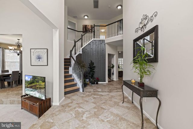 42 CRANBERRY DR, Mays Landing, NJ 08330