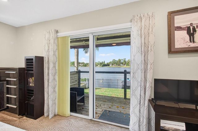 6647 Paul Mar Drive, Lantana, FL 33462