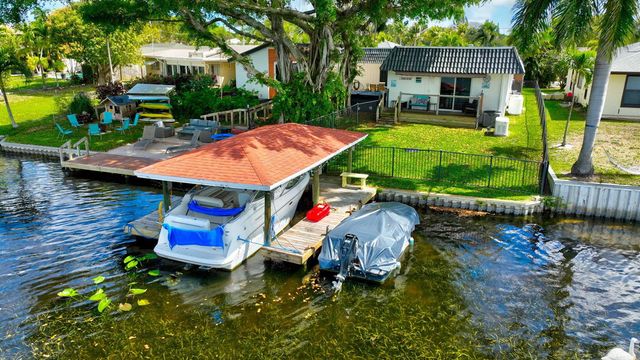 6647 Paul Mar Drive, Lantana, FL 33462