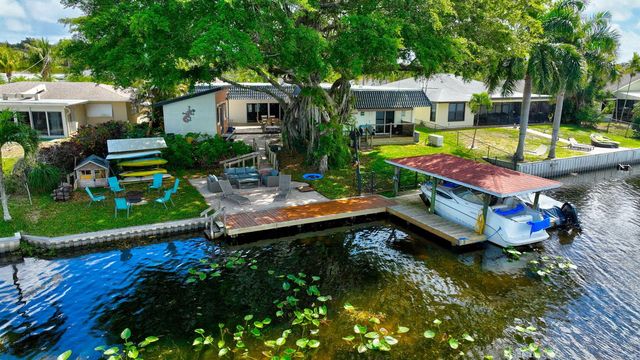 6647 Paul Mar Drive, Lantana, FL 33462