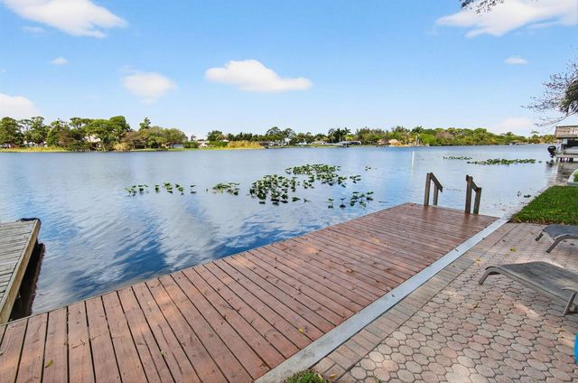 6647 Paul Mar Drive, Lantana, FL 33462