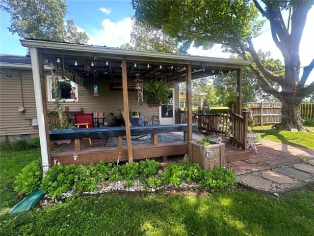 101 Crest Drive, Excelsior Springs, MO 64024