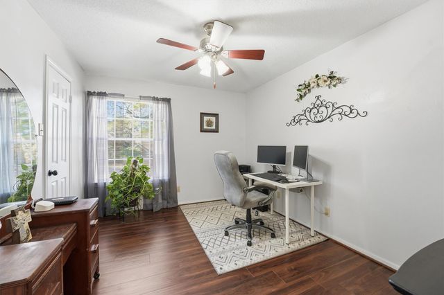 3102 Greenwood Glen Drive, Houston, TX 77345