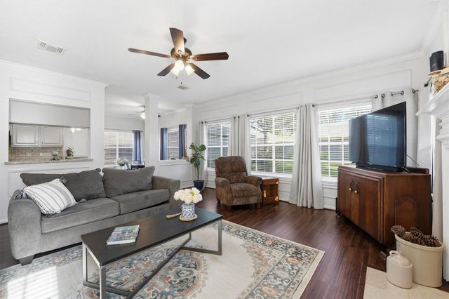 3102 Greenwood Glen Drive, Houston, TX 77345