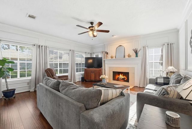 3102 Greenwood Glen Drive, Houston, TX 77345