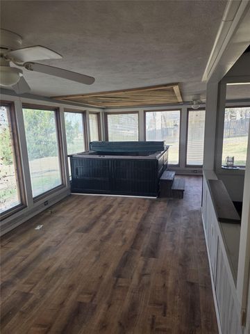 2804 Lynn Dell Drive, Tool, TX 75143