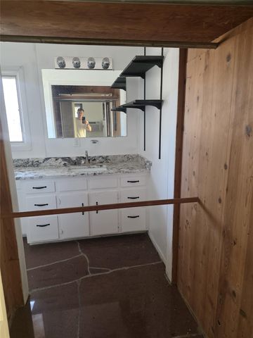 2804 Lynn Dell Drive, Tool, TX 75143