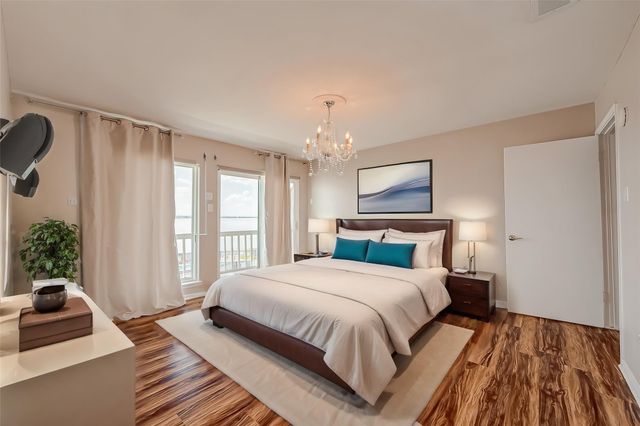 10 Mariner Village Drive, Pasadena, TX 77586