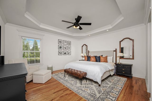 1921 Walking Dr, Murfreesboro, TN 37130