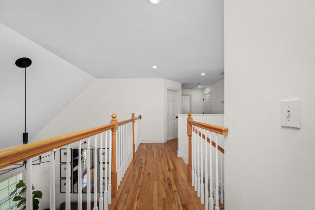 1921 Walking Dr, Murfreesboro, TN 37130