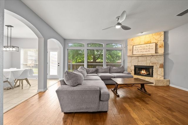 2900 Windridge Lane, Corinth, TX 76208