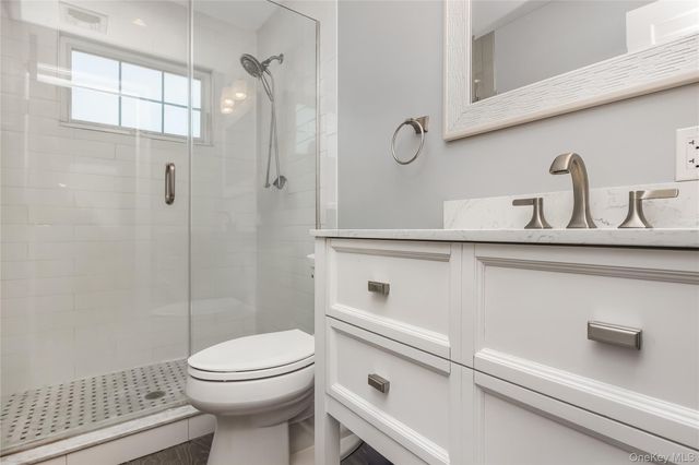 24 North Boulevard, East Rockaway, NY 11518