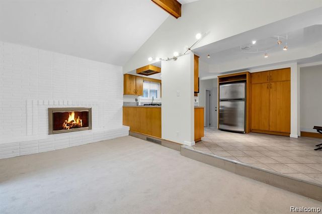 28314 James Drive, Warren, MI 48092