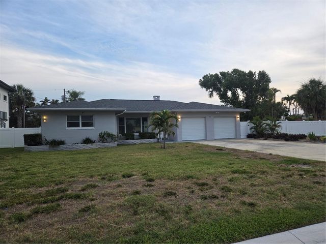 106 15TH STREET, Belleair Beach, FL 33786