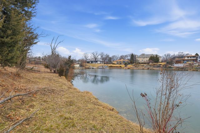 2149 Post Road, Northbrook, IL 60062