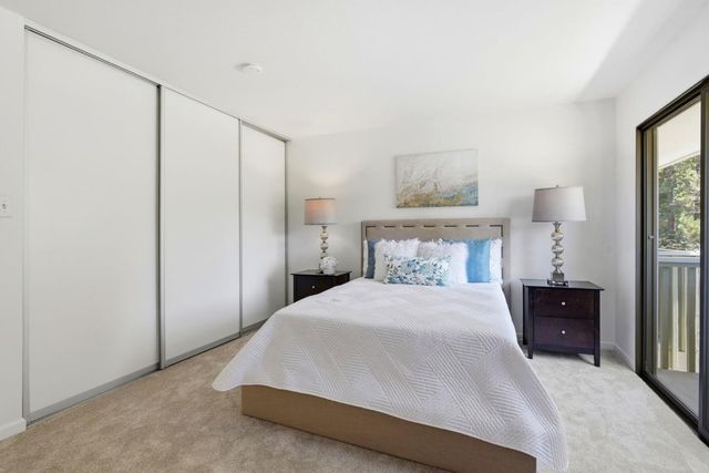 2315 Sharon Road, Menlo Park, CA 94025