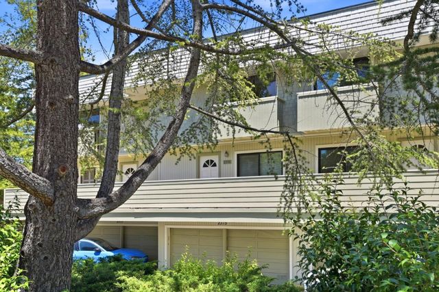 2315 Sharon Road, Menlo Park, CA 94025