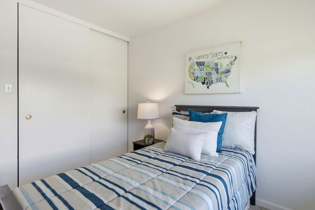 2315 Sharon Road, Menlo Park, CA 94025