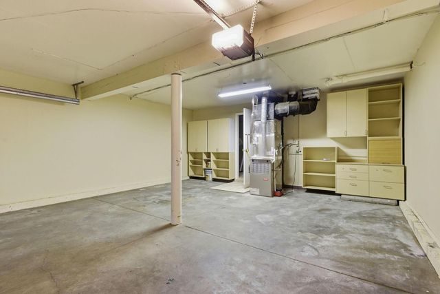 2315 Sharon Road, Menlo Park, CA 94025