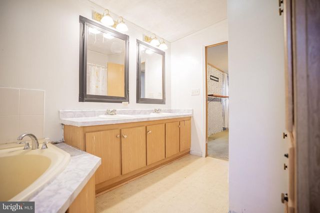 51 ELMER ST, Franklinville, NJ 08322