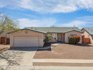 7860 S Caesar Drive, Tucson, AZ 85747