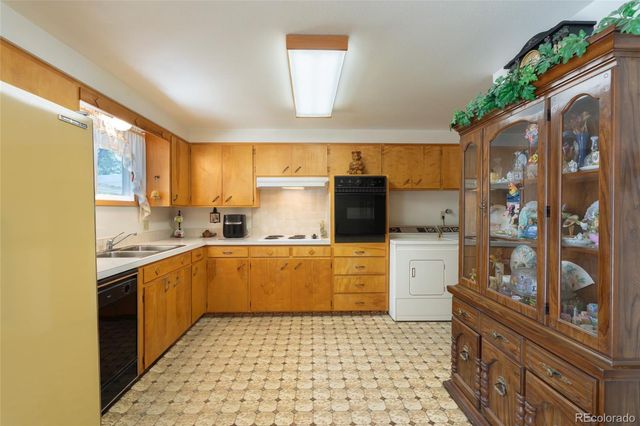 1716 Empire Avenue, Loveland, CO 80538