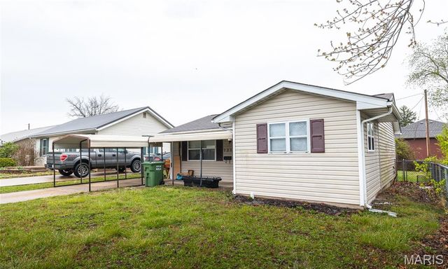 721 E 12th Street, Rolla, MO 65401