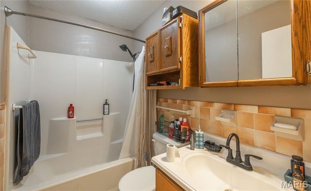 721 E 12th Street, Rolla, MO 65401