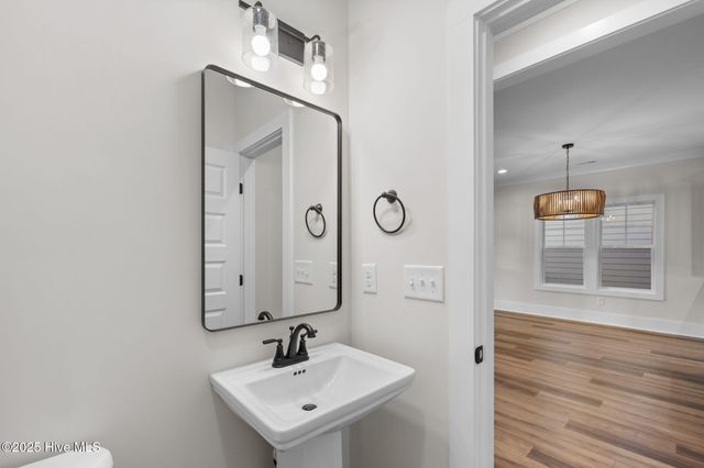 116 Pine View Boulevard, Beaufort, NC 28516