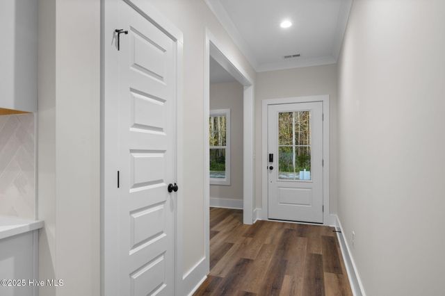 116 Pine View Boulevard, Beaufort, NC 28516