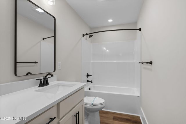 116 Pine View Boulevard, Beaufort, NC 28516