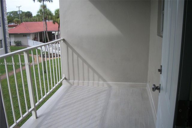 13900 Lake Placid Court A24, Miami Lakes, FL 33014