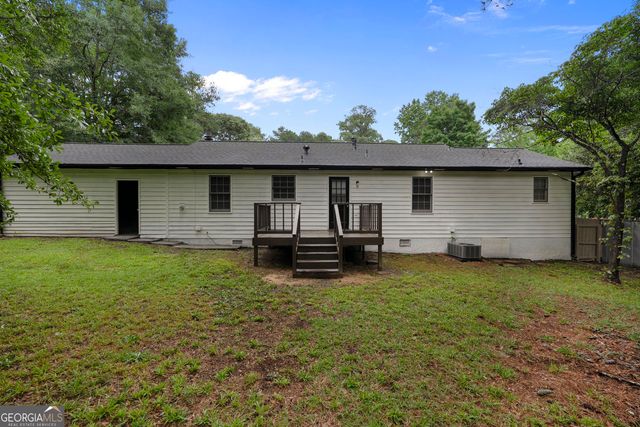46 Stone Wood Lane, Lawrenceville, GA 30046