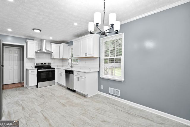 46 Stone Wood Lane, Lawrenceville, GA 30046
