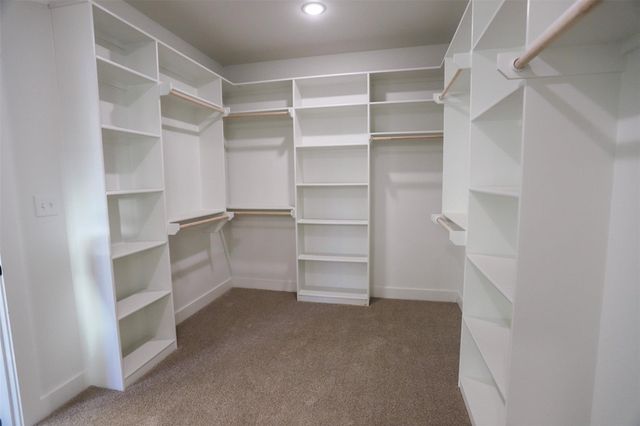 1814 Dorian DR, Salado, TX 76571