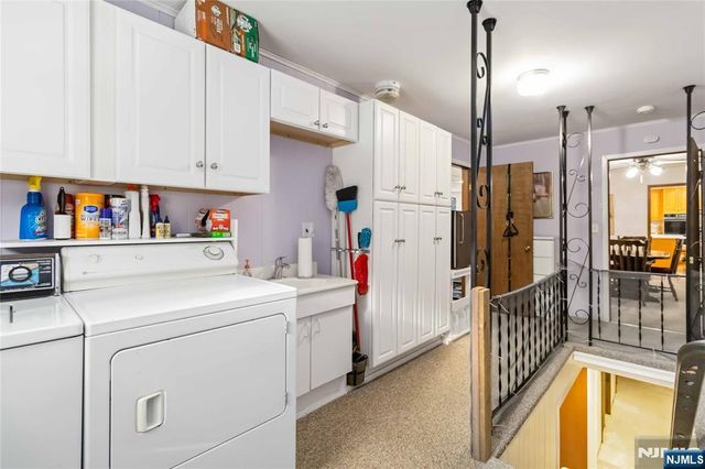 6 Seabert Lane, Kinnelon Borough, NJ 07405