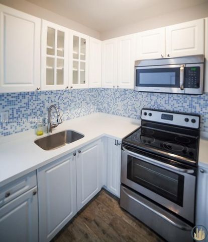 53 NE 49th St 4, Miami, FL 33137