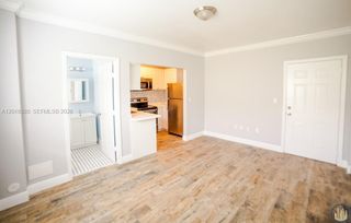 53 NE 49th St 4, Miami, FL 33137