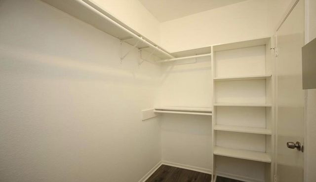 2001 Bering Drive 6B, Houston, TX 77057