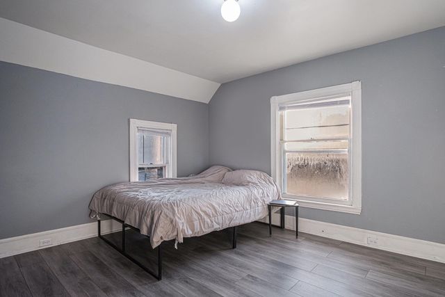 1040 Madison Avenue SE, Grand Rapids, MI 49507