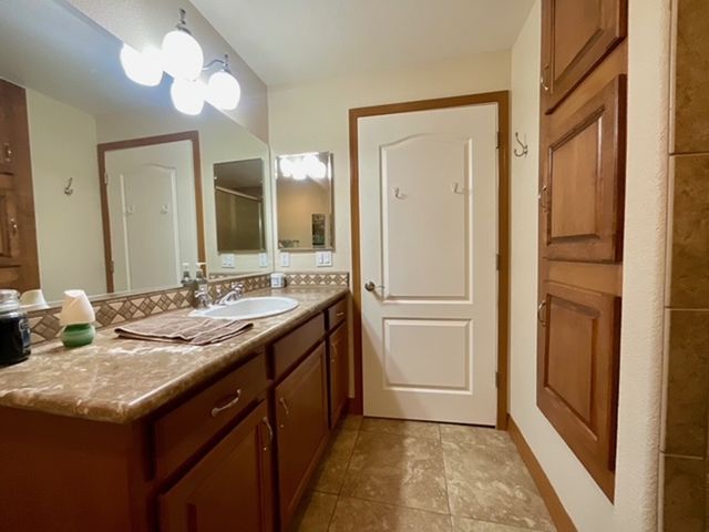 211 Moser Avenue 203, Bullhead City, AZ 86429